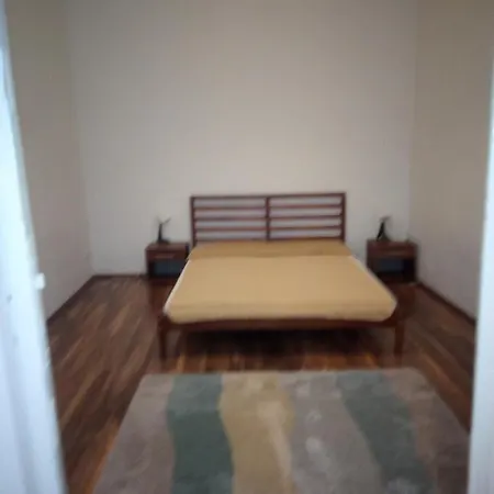 Napraforgo Apartmán